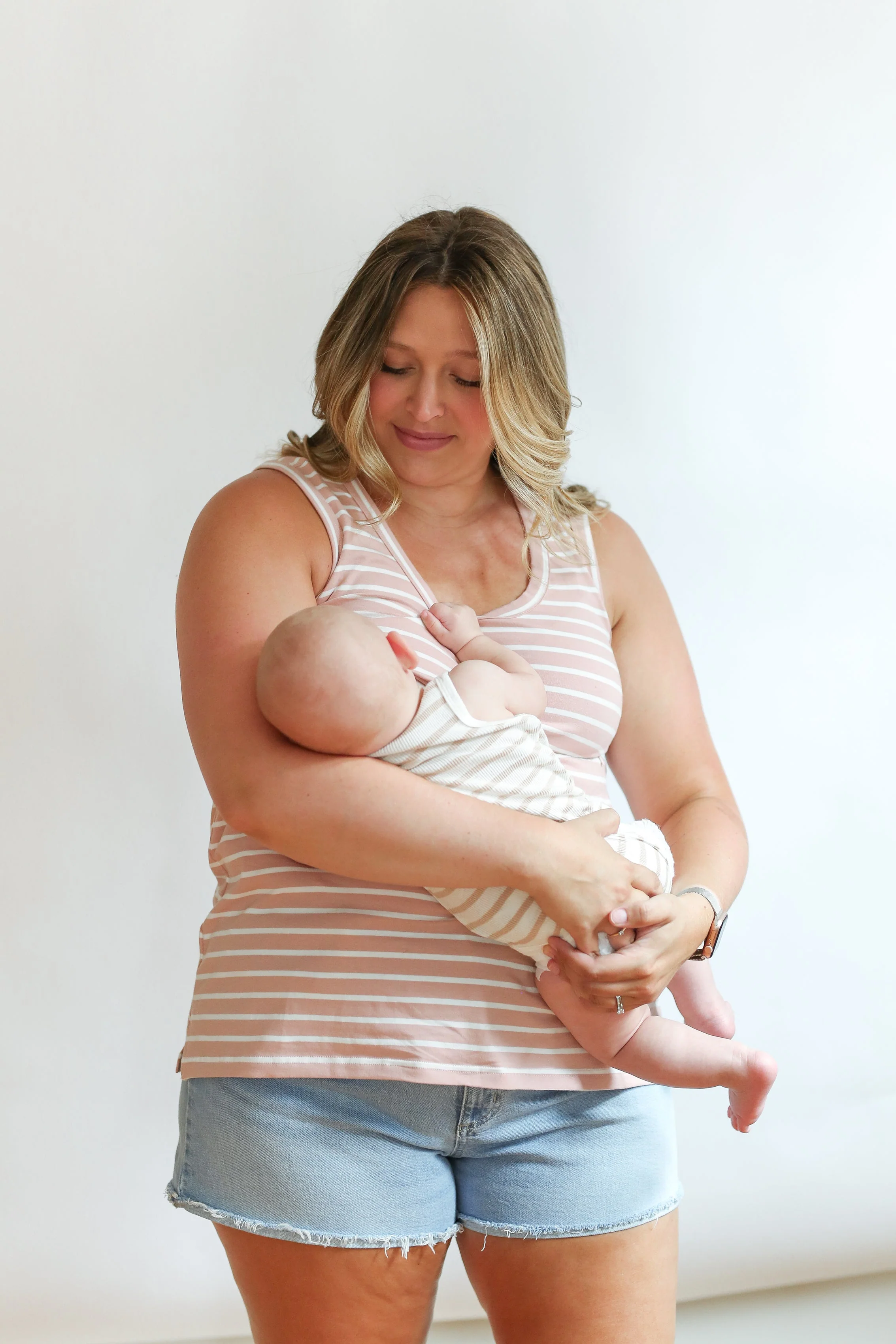 FINAL SALE - Invisible Zip Breastfeeding Tank Top - Image 10