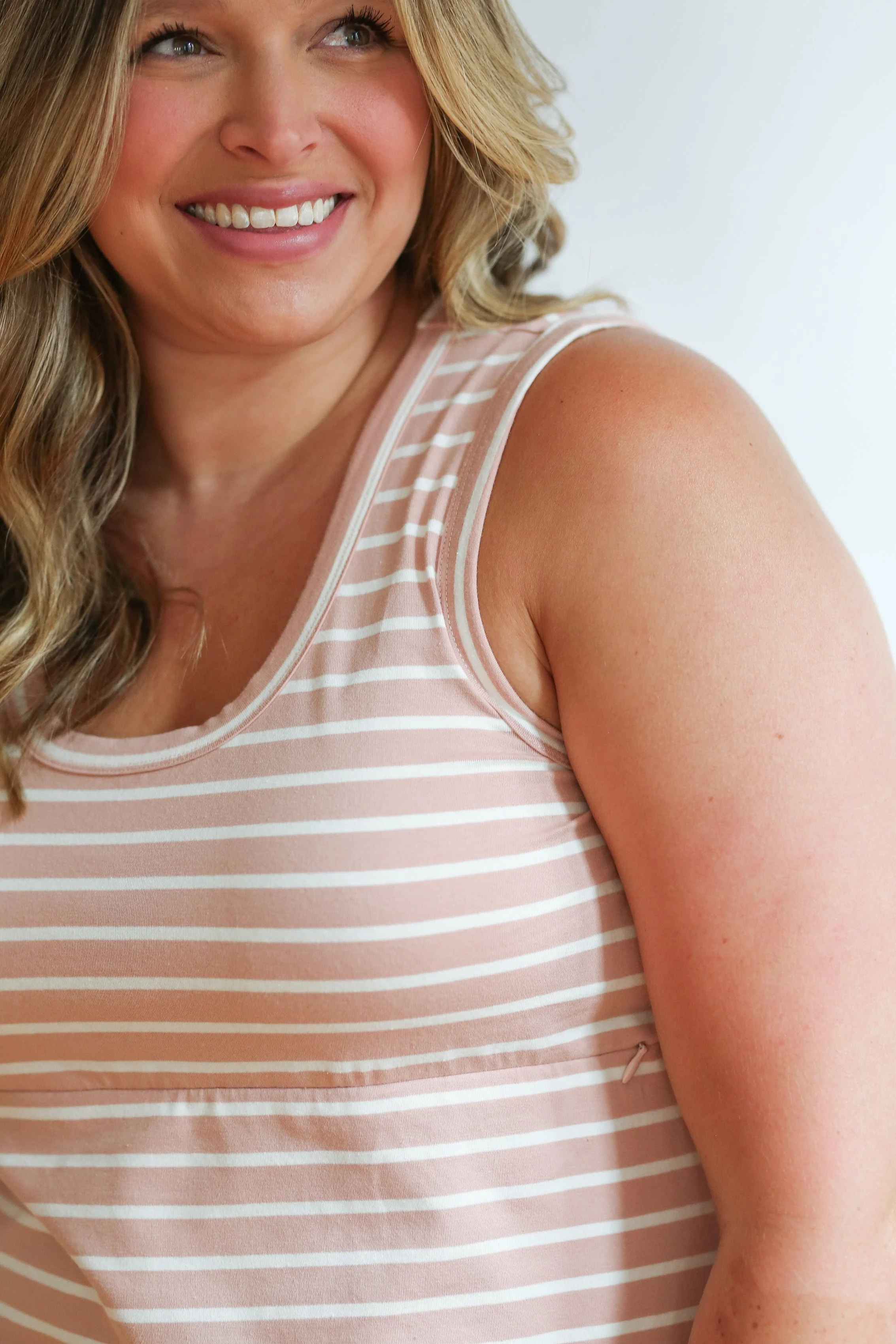 FINAL SALE - Invisible Zip Breastfeeding Tank Top - Image 12