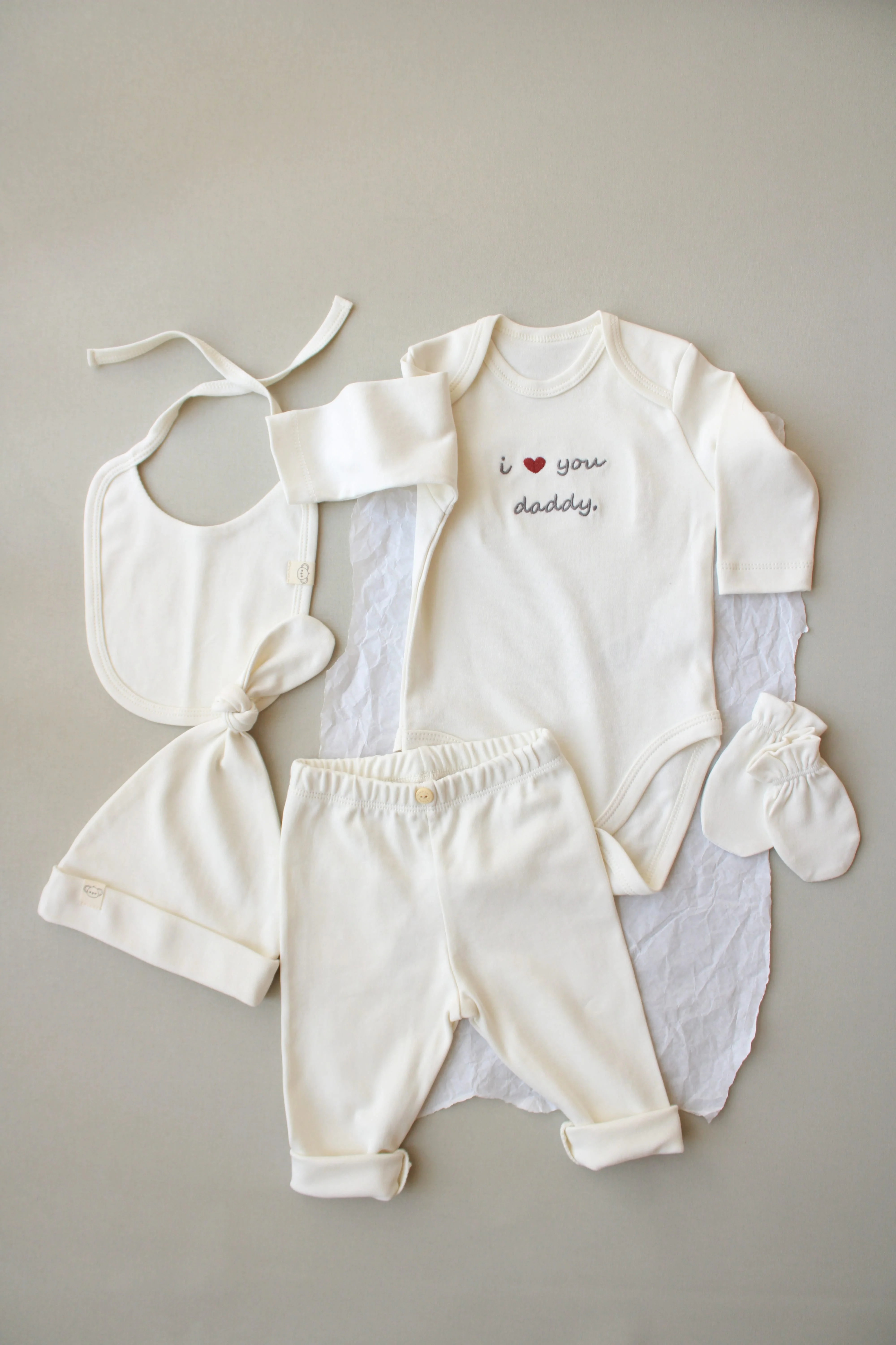 I Love You Daddy Newborn 5 Piece Set - Image 5