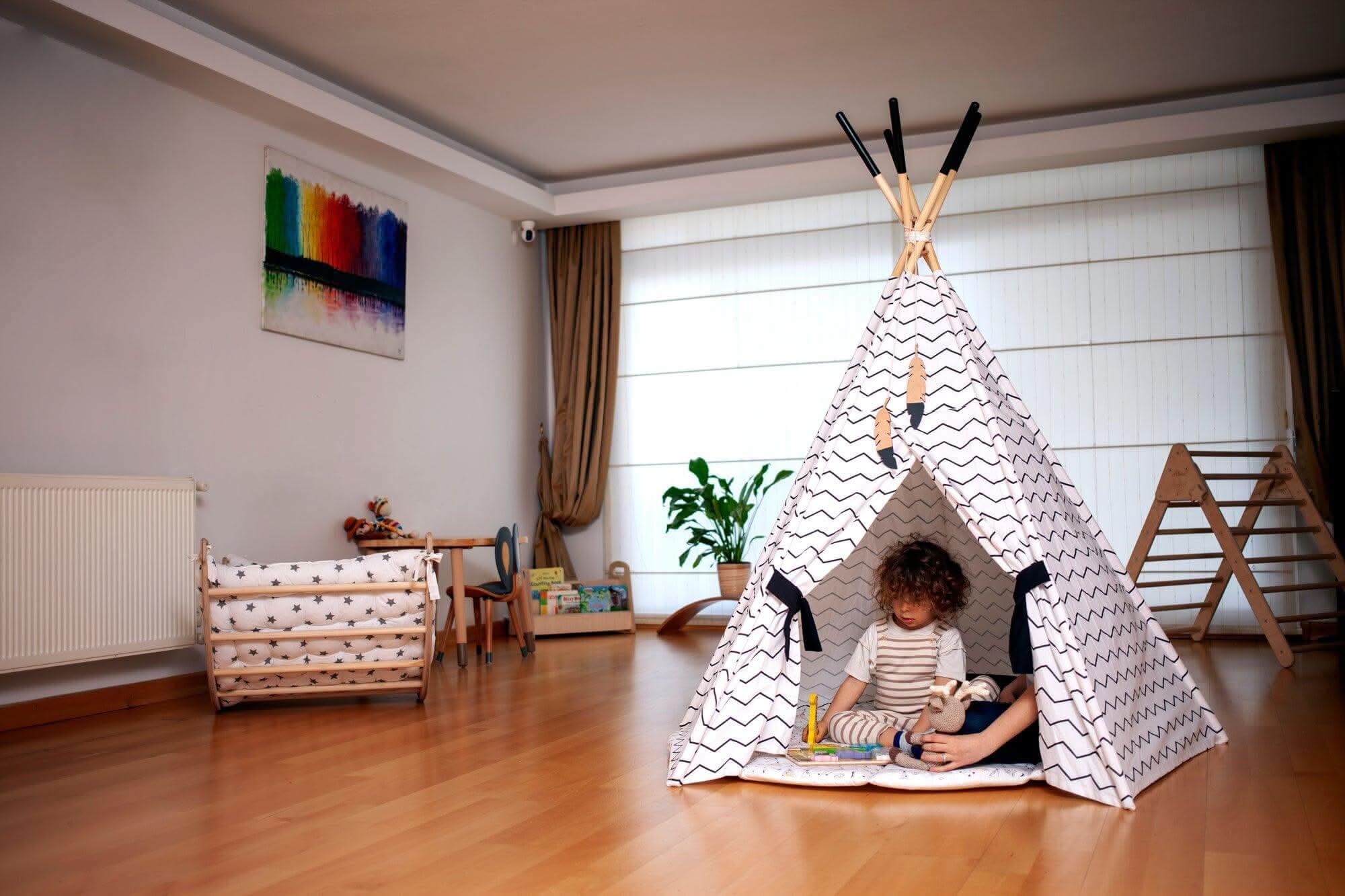 XL Teepee Tent and Play Mat Set - Image 8